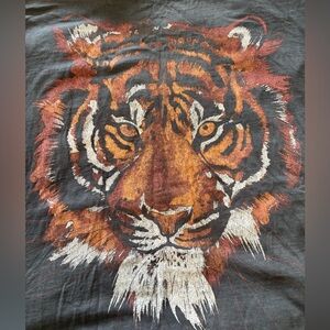 Wrangler lion over sized t-shirt